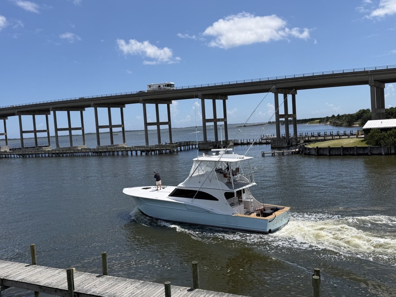 2004 Custom Carolina Hudson