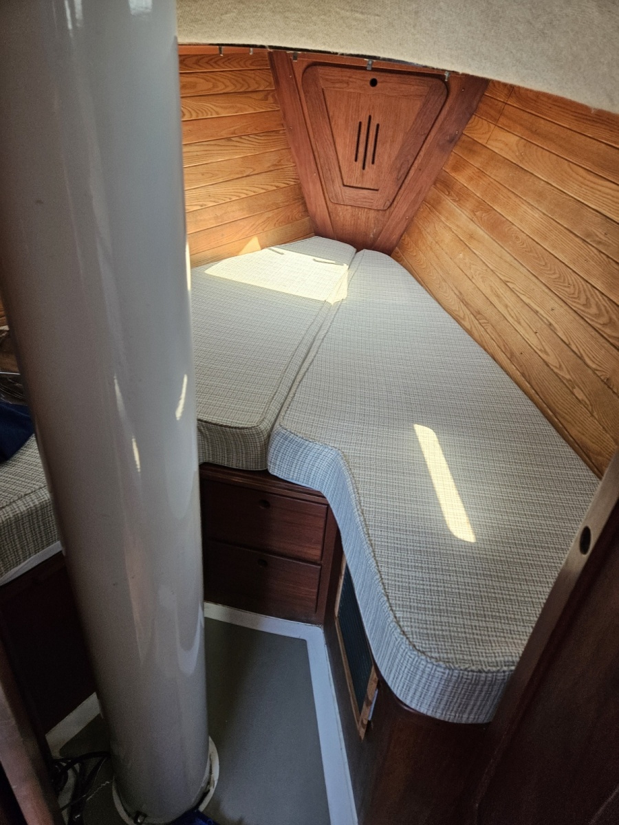 1987 Freedom 28 Mull