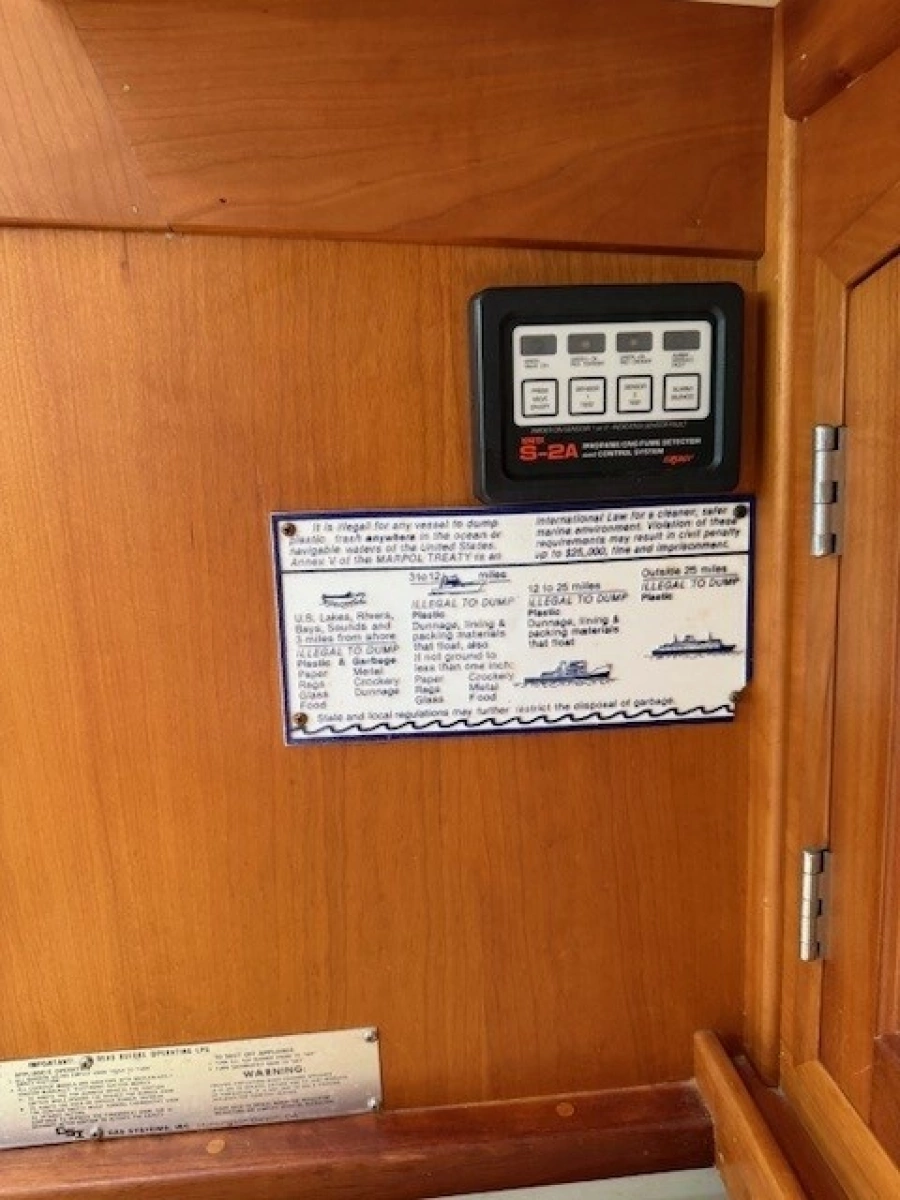 1998 Sabre 402