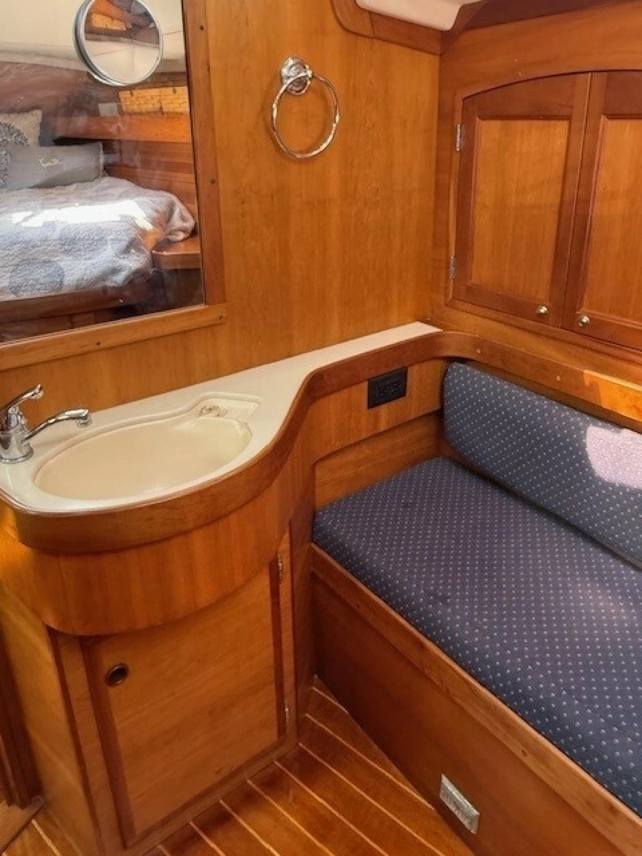 1998 Sabre 402