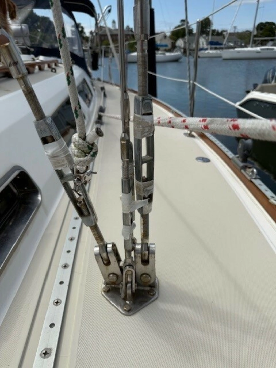 1998 Sabre 402
