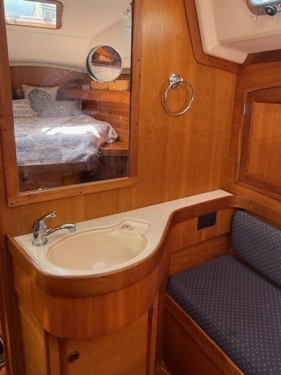 1998 Sabre 402