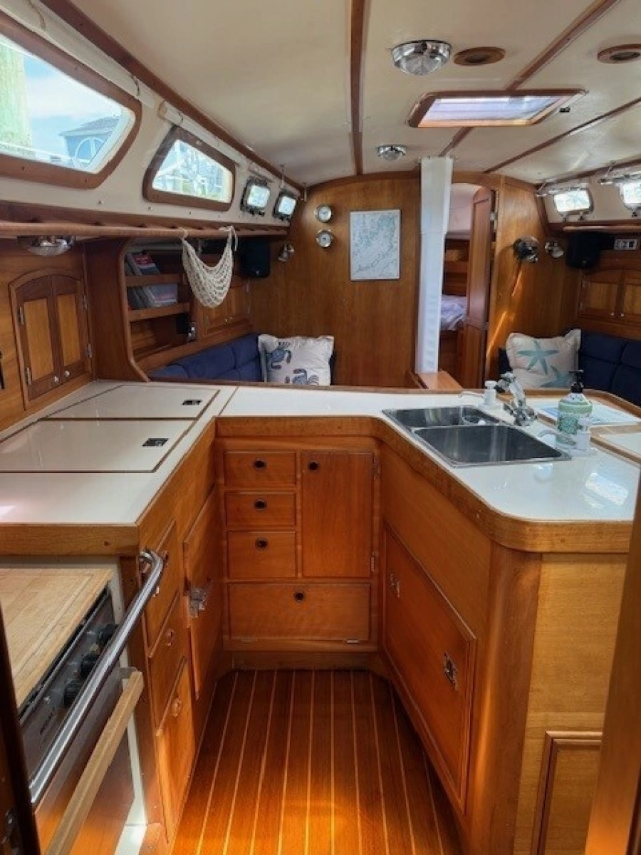 1998 Sabre 402