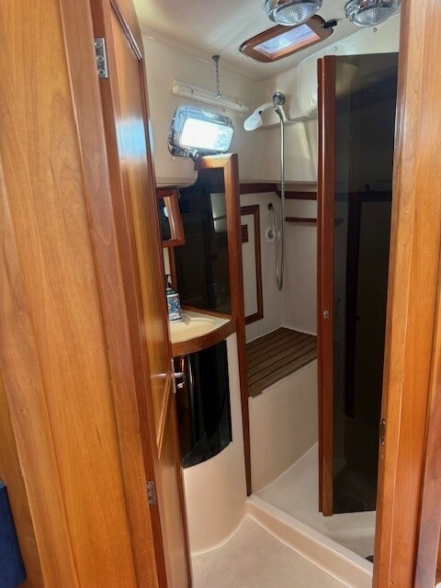 1998 Sabre 402