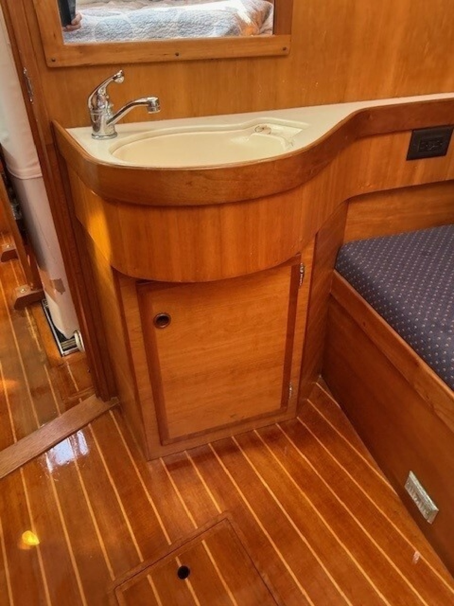 1998 Sabre 402