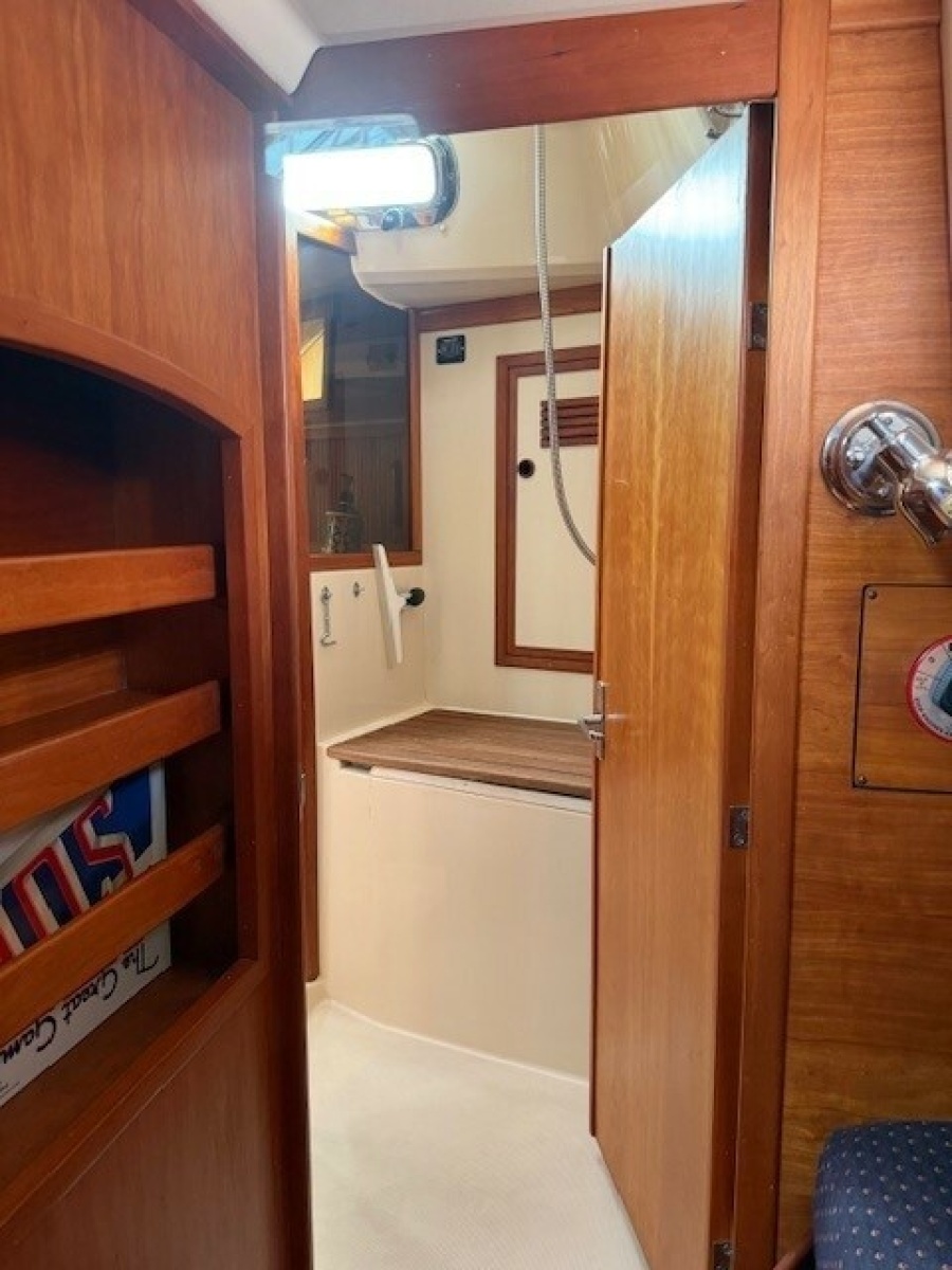 1998 Sabre 402