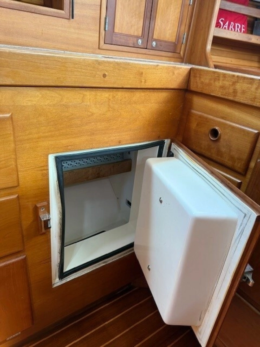 1998 Sabre 402