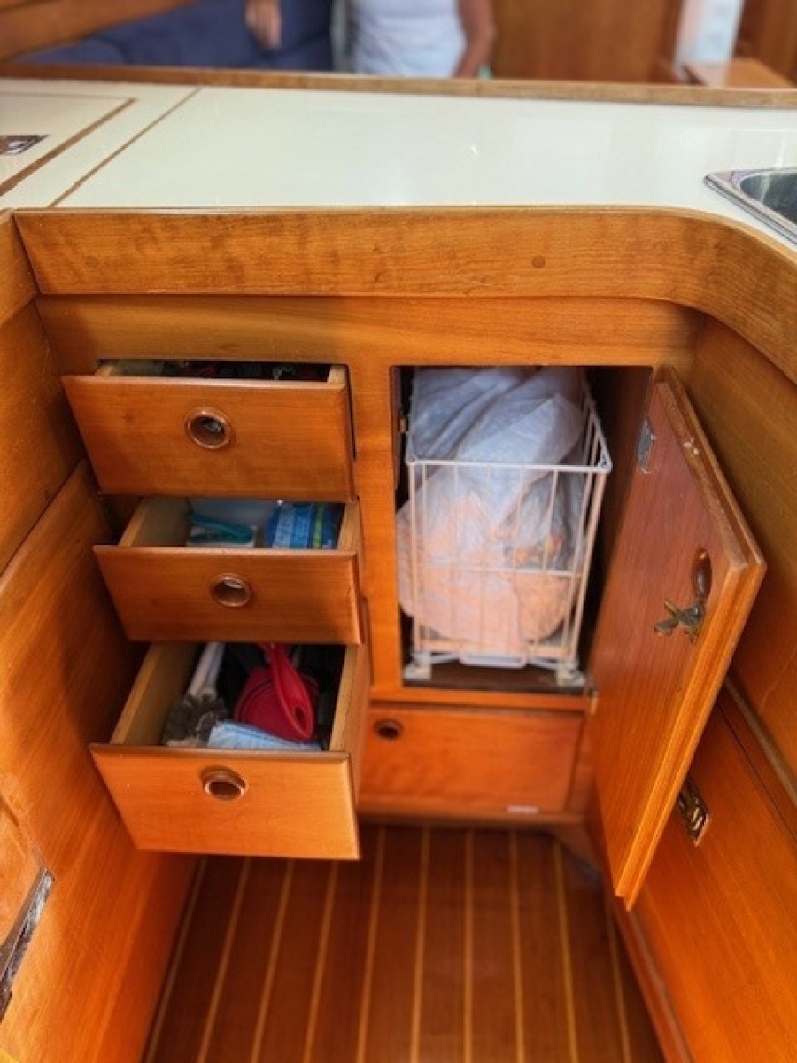 1998 Sabre 402