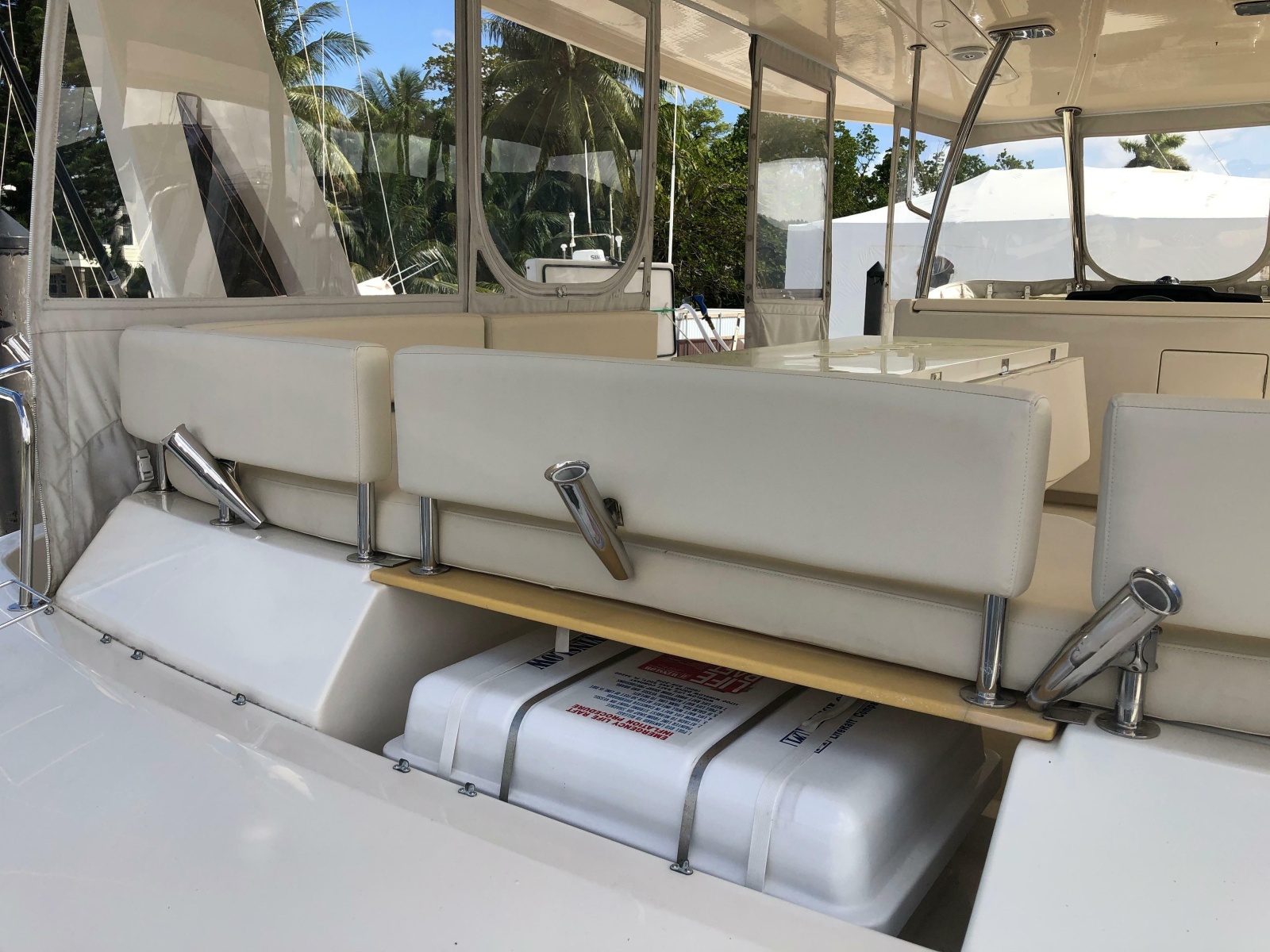 2016 Aquila 48
