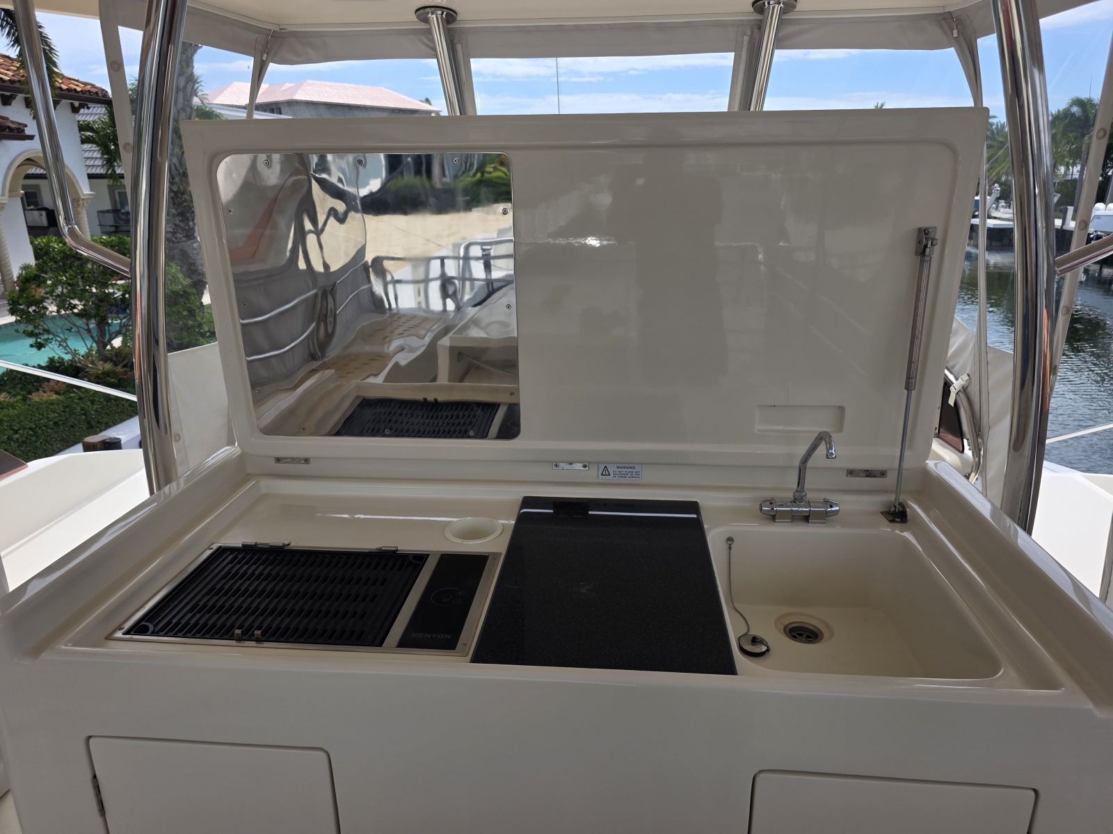 2016 Aquila 48
