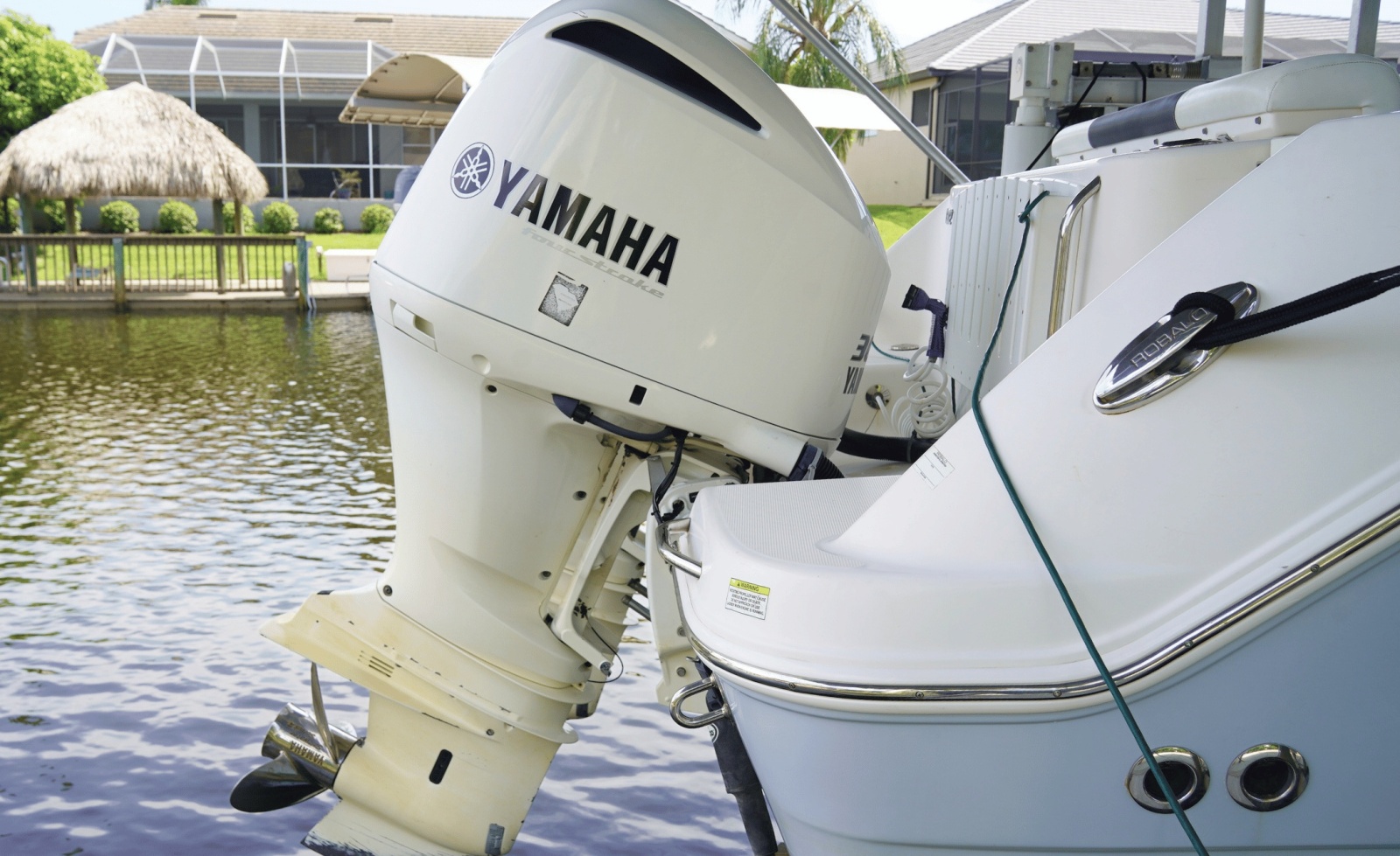 2020 Robalo 302