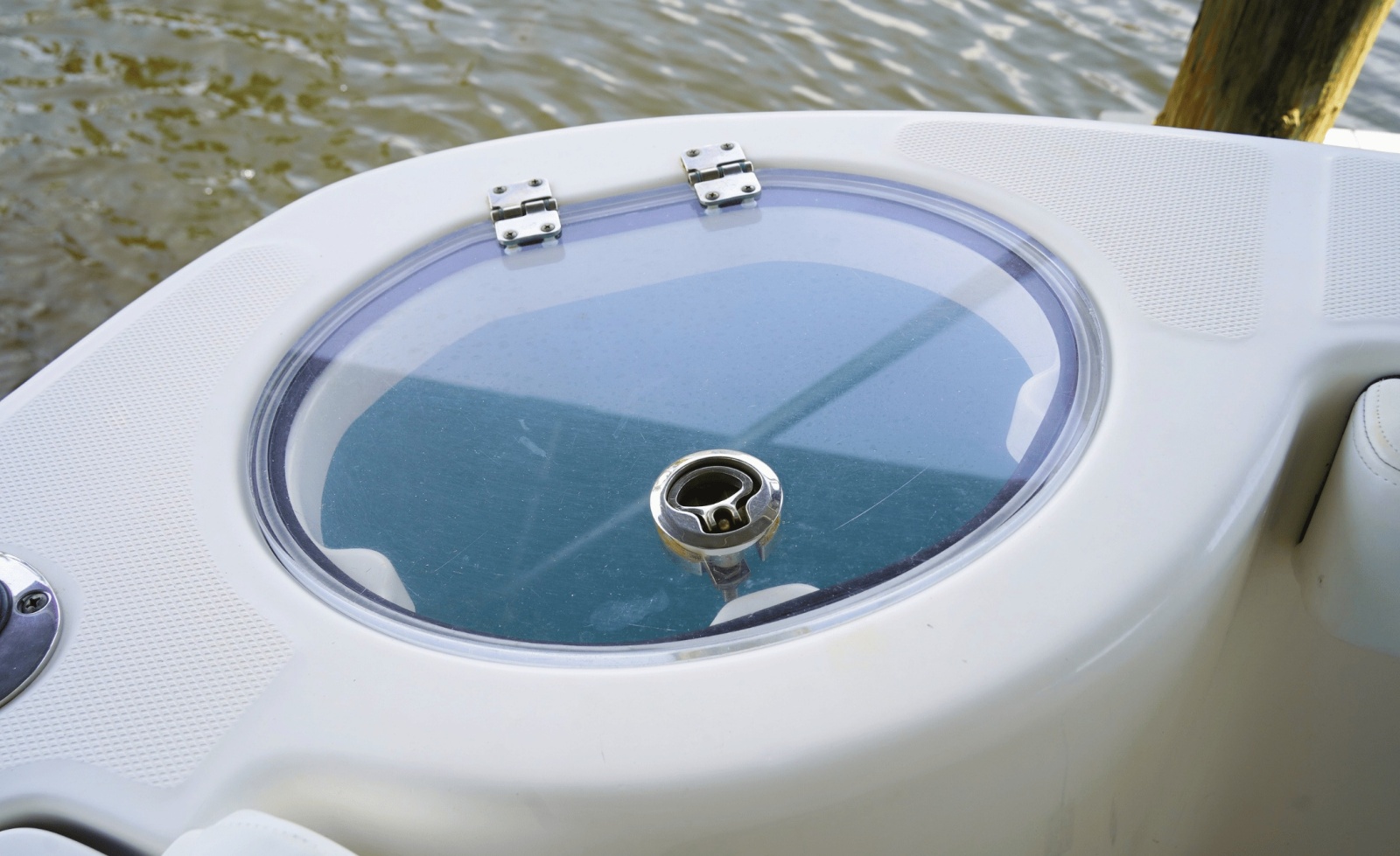 2020 Robalo 302