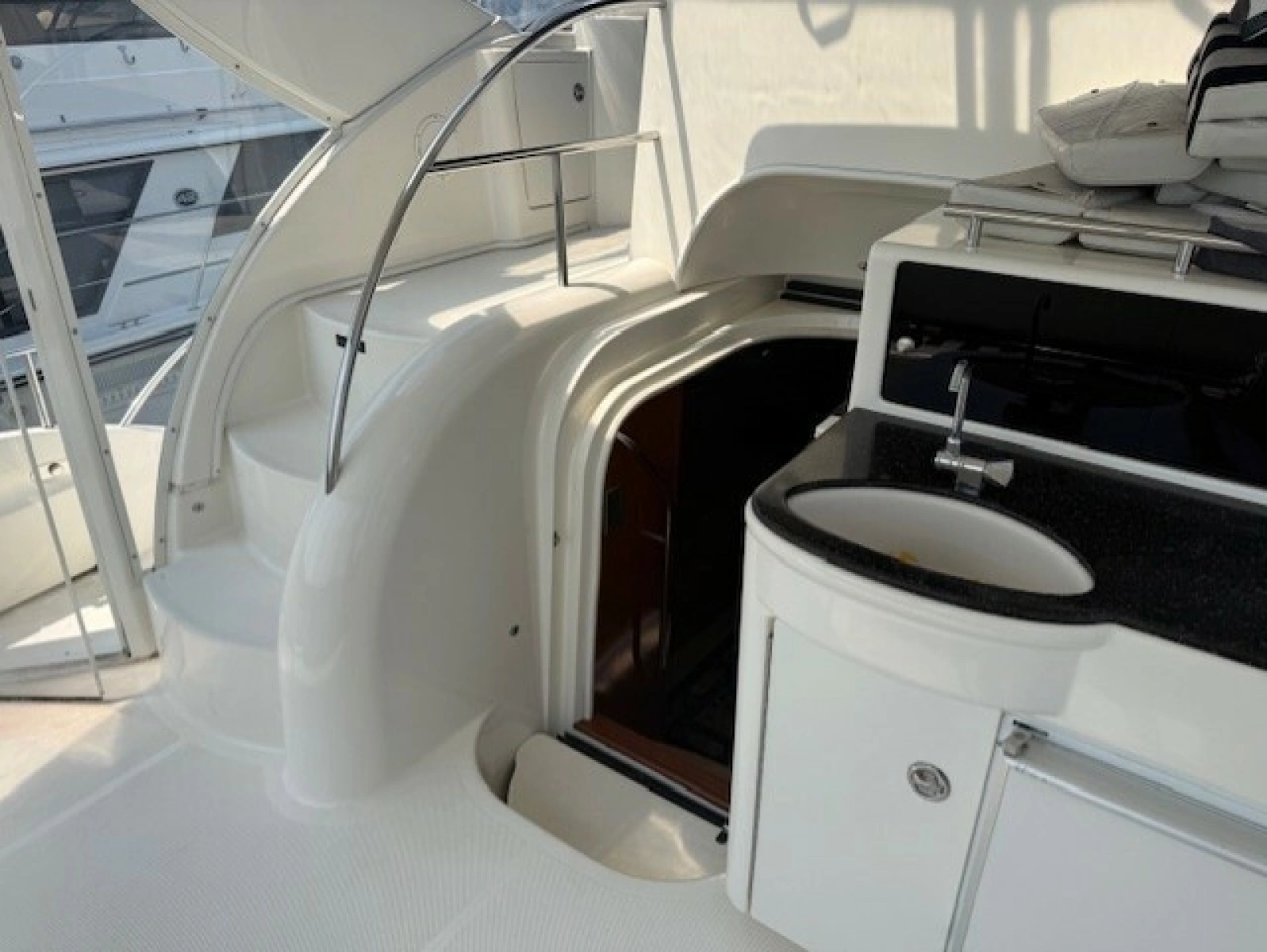 2007 Meridian 408 Aft Cabin