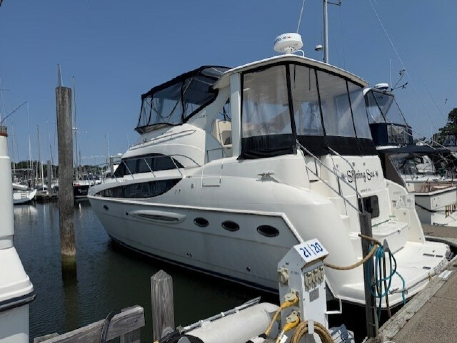 2007 Meridian 408 Aft Cabin