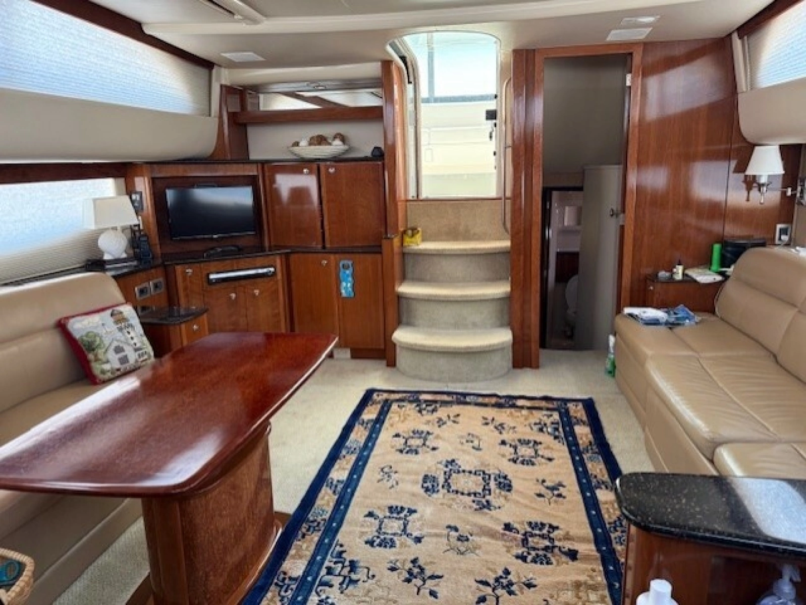 2007 Meridian 408 Aft Cabin