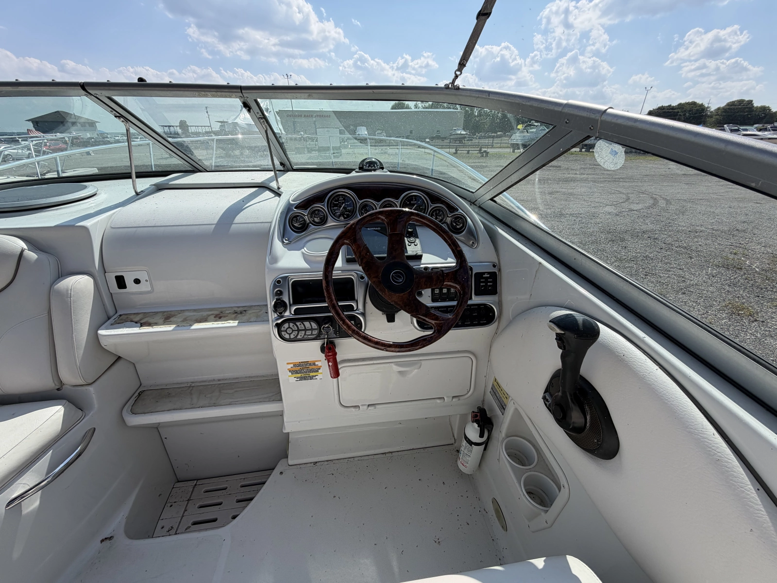 2005 Crownline 250 CR
