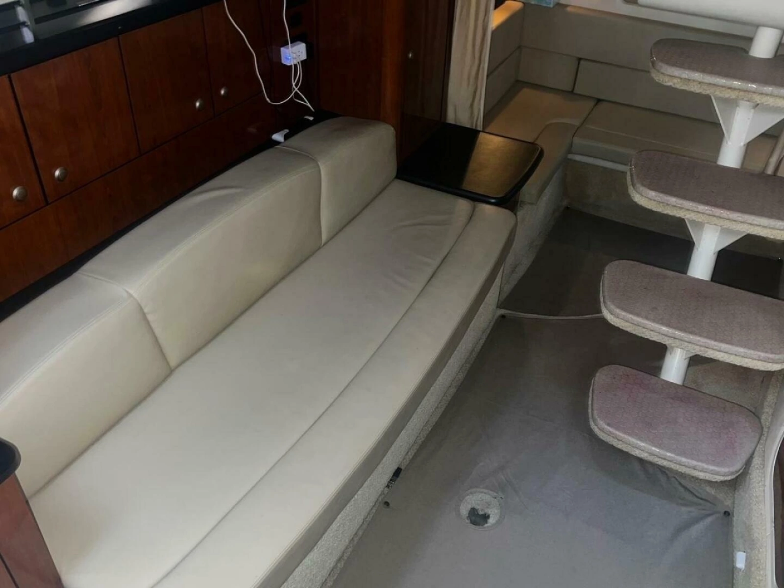 2007 Sea Ray 310 Sundancer