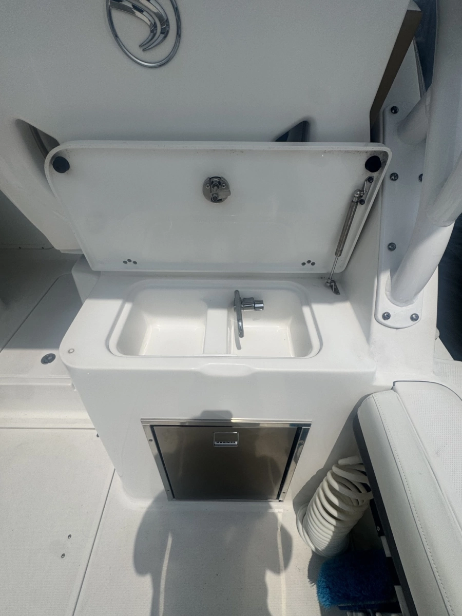 2018 Edgewater 280 CX