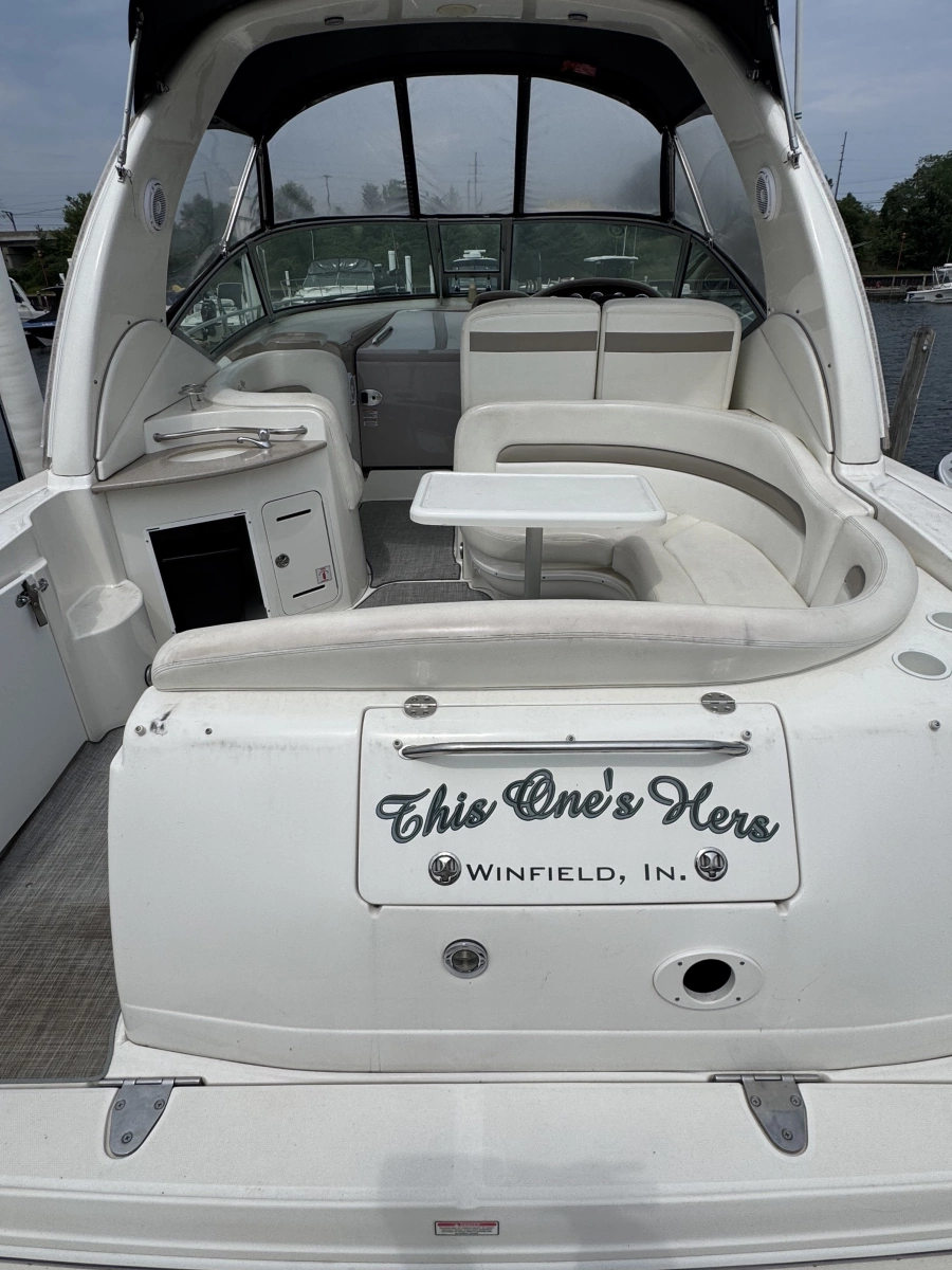 2004 Sea Ray 320 Sundancer