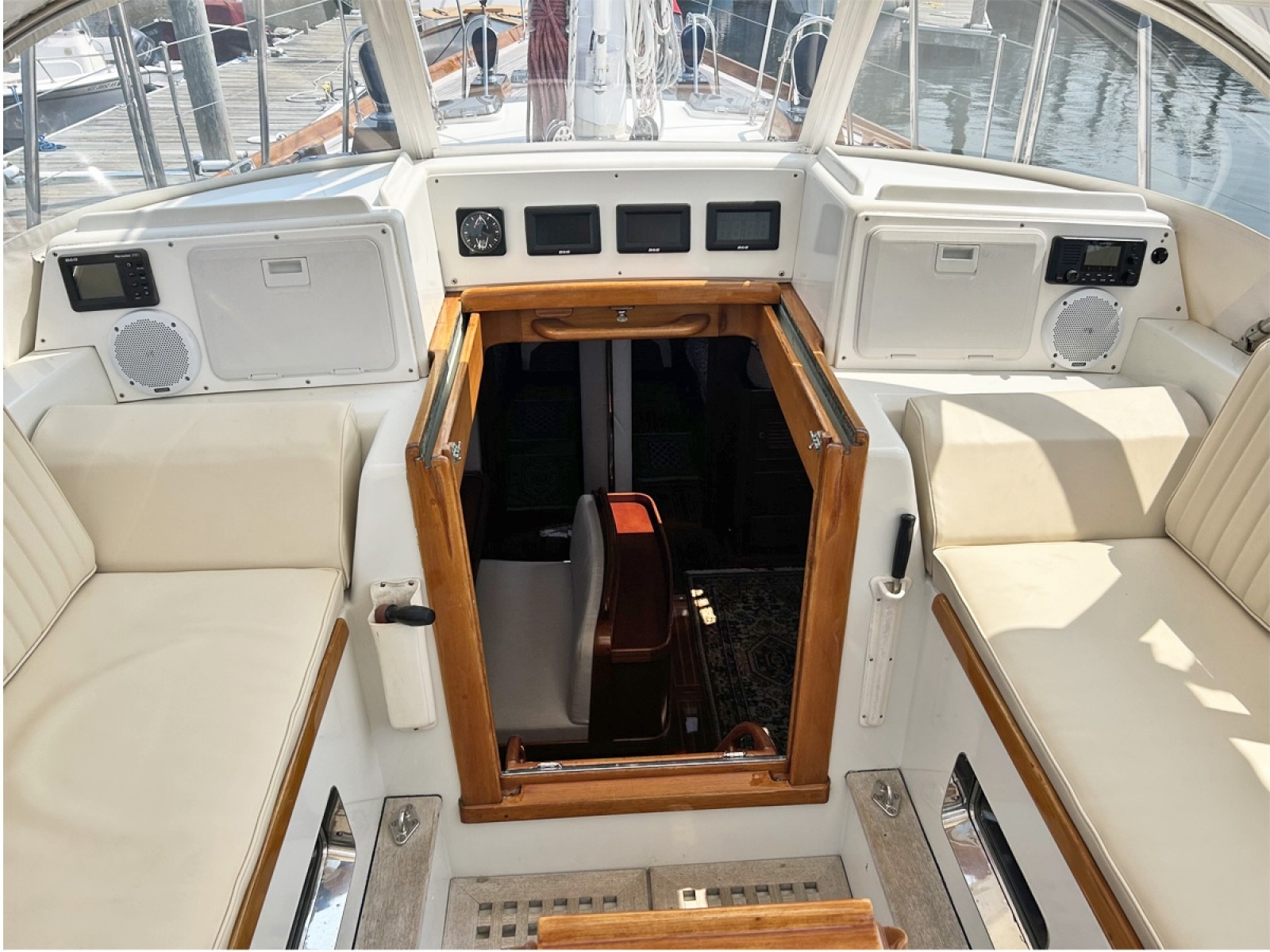 Cockpit Forward