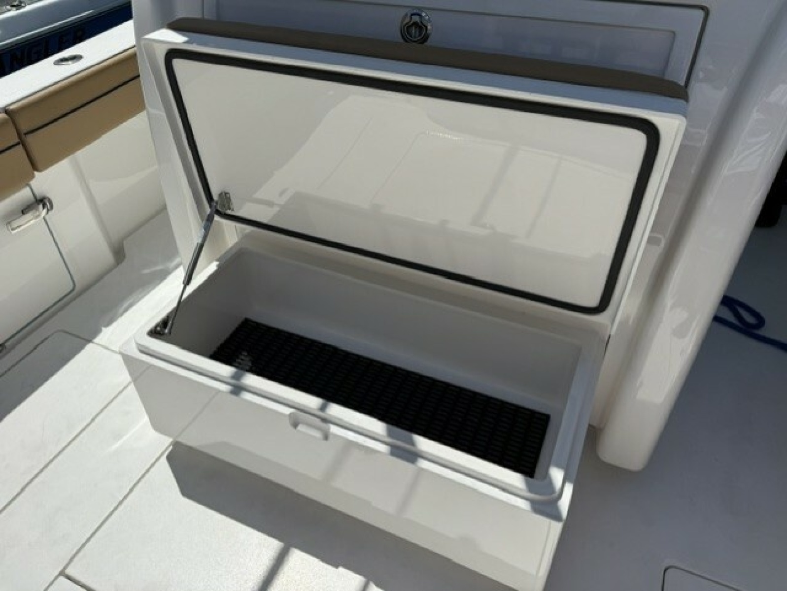 2021 Valhalla Boatworks V-33