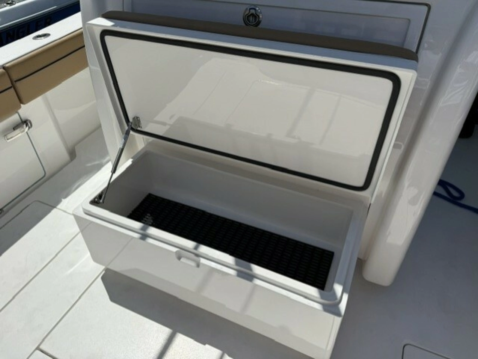 2021 Valhalla Boatworks V-33
