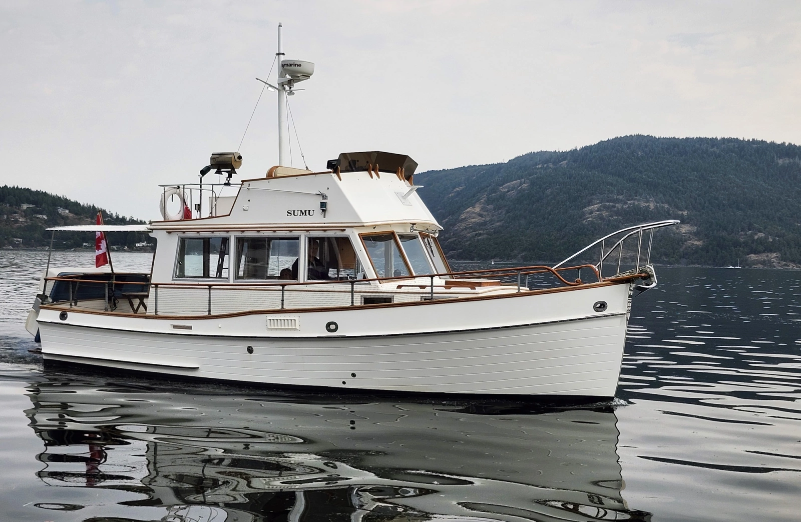 1974 Grand Banks 32