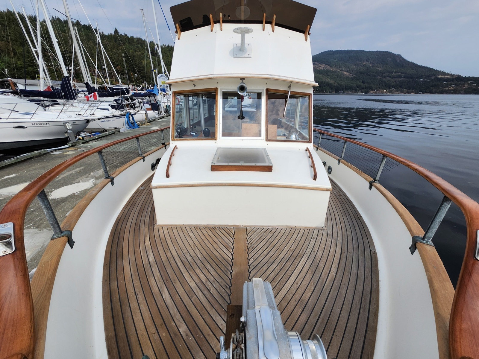 1974 Grand Banks 32