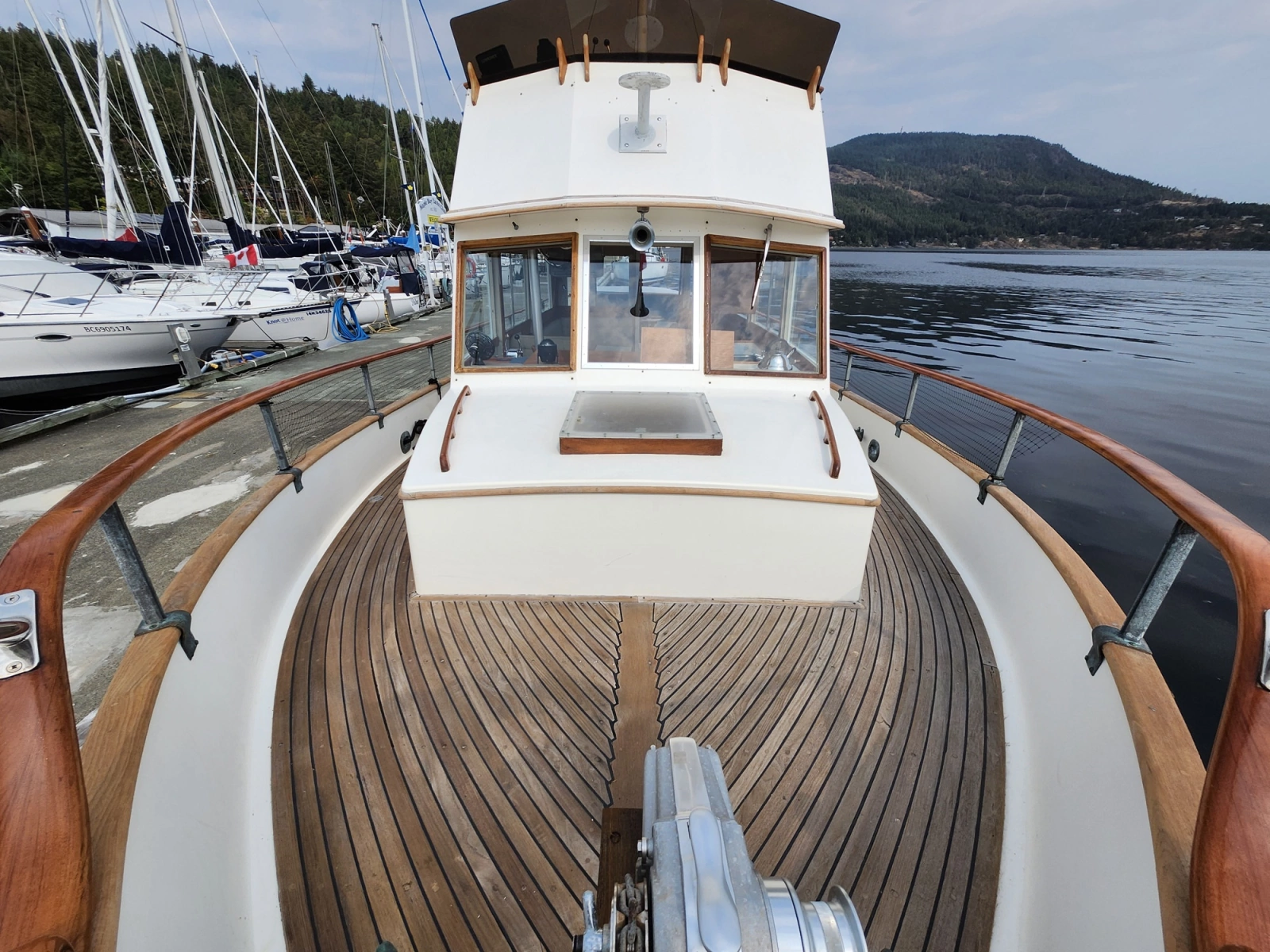 1974 Grand Banks 32