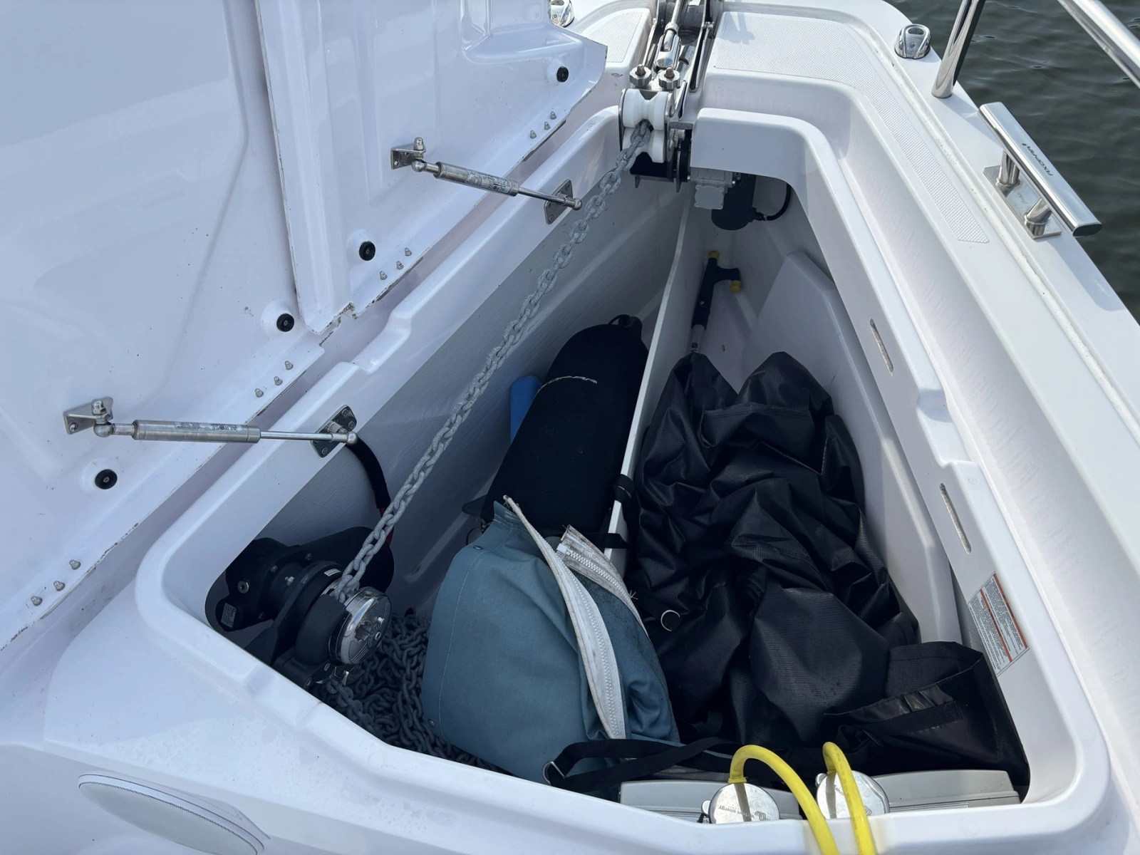 2023 Axopar 45 XC Cross Cabin