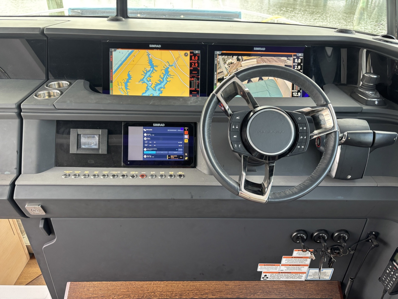 2023 Axopar 45 XC Cross Cabin
