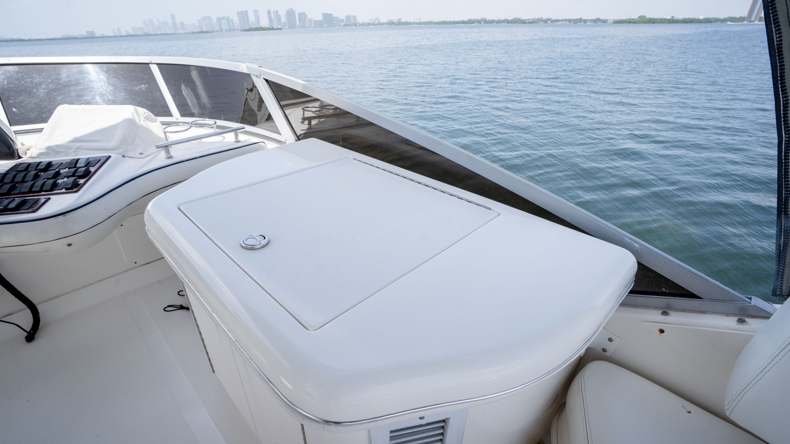2006 Sea Ray Sedan Bridge