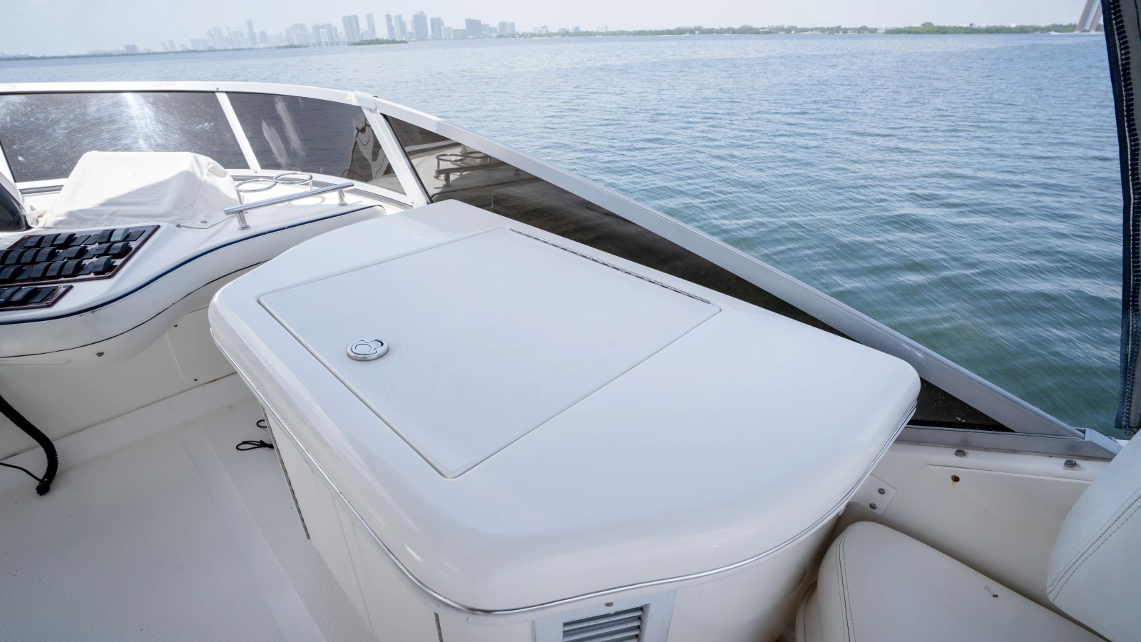 2006 Sea Ray Sedan Bridge