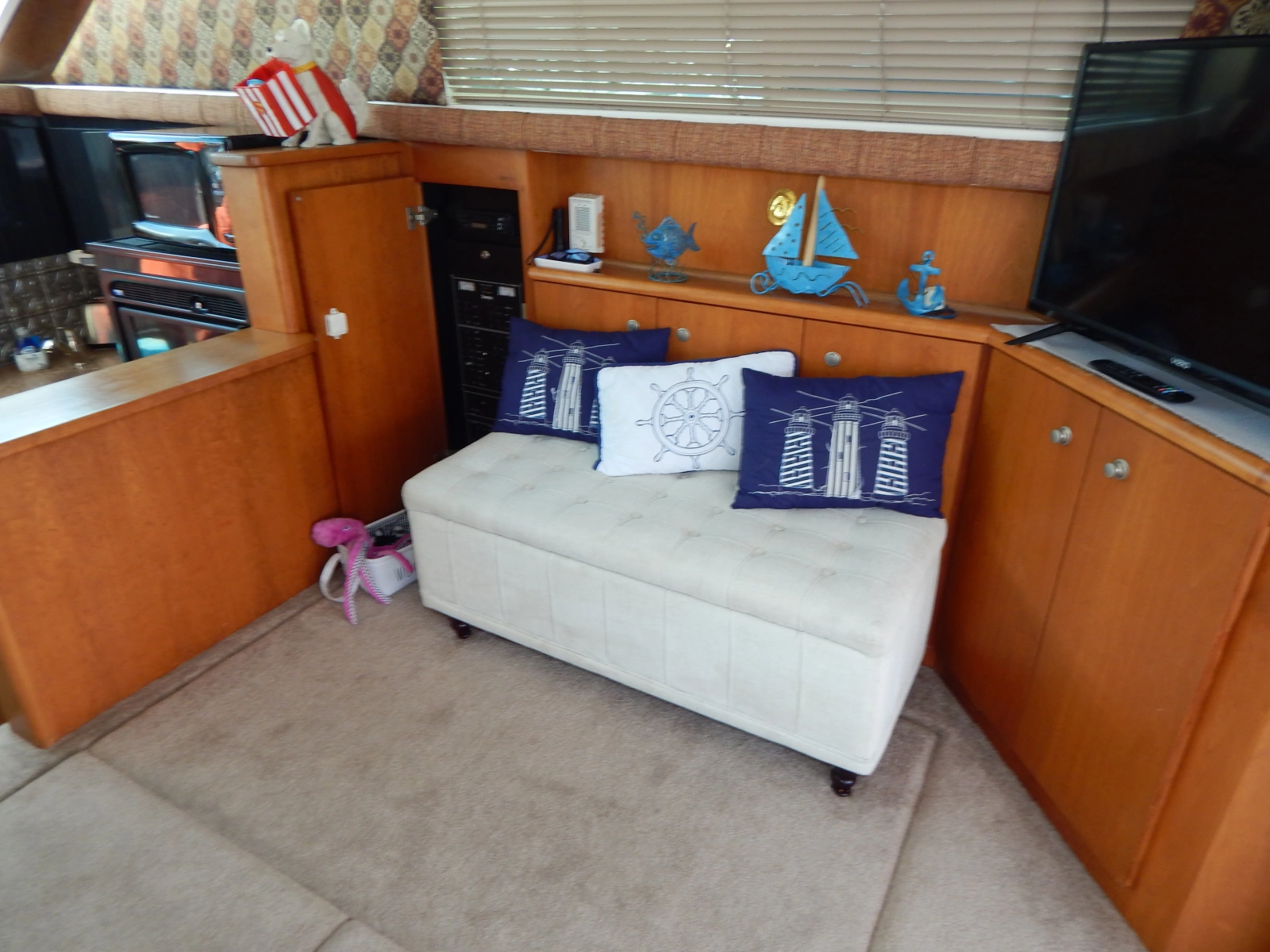 1996 Silverton 37 Convertible
