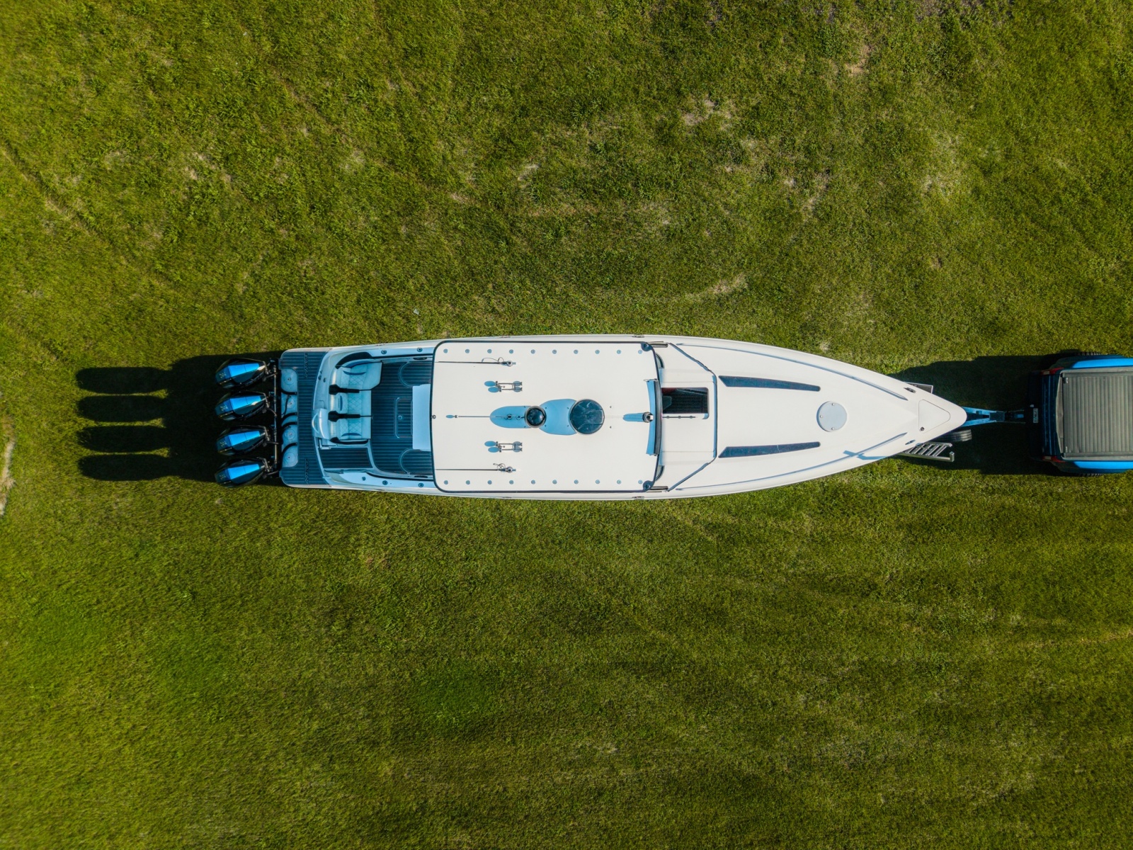 2019 Concept 44 Cuddy Cabin