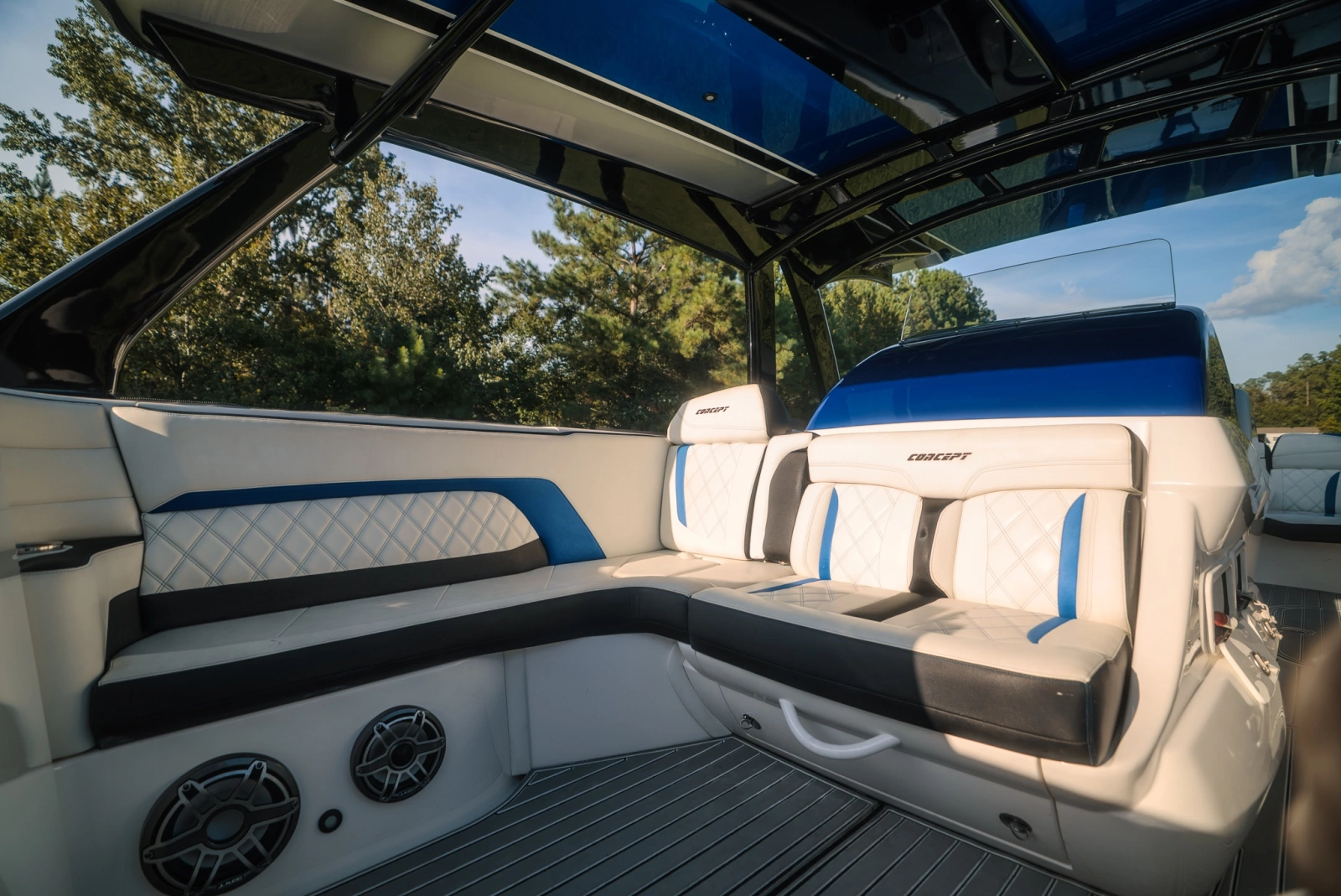 2019 Concept 44 Cuddy Cabin