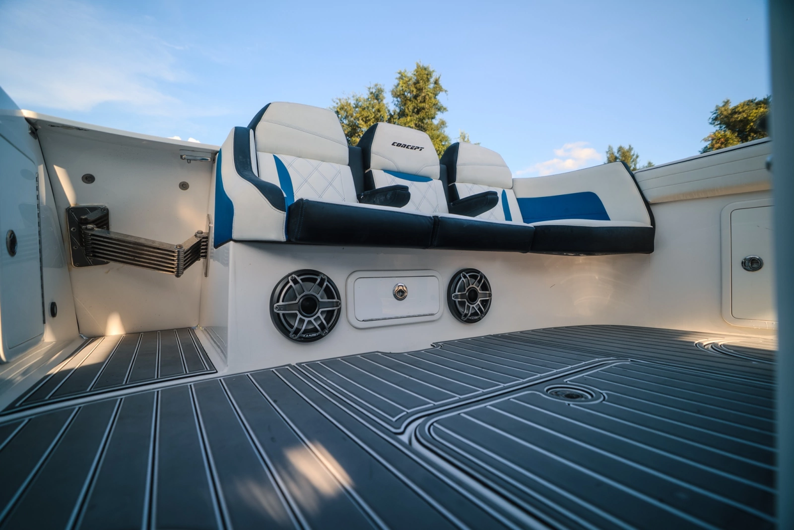 2019 Concept 44 Cuddy Cabin