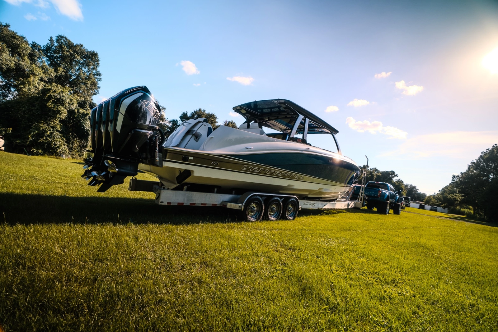 2019 Concept 44 Cuddy Cabin