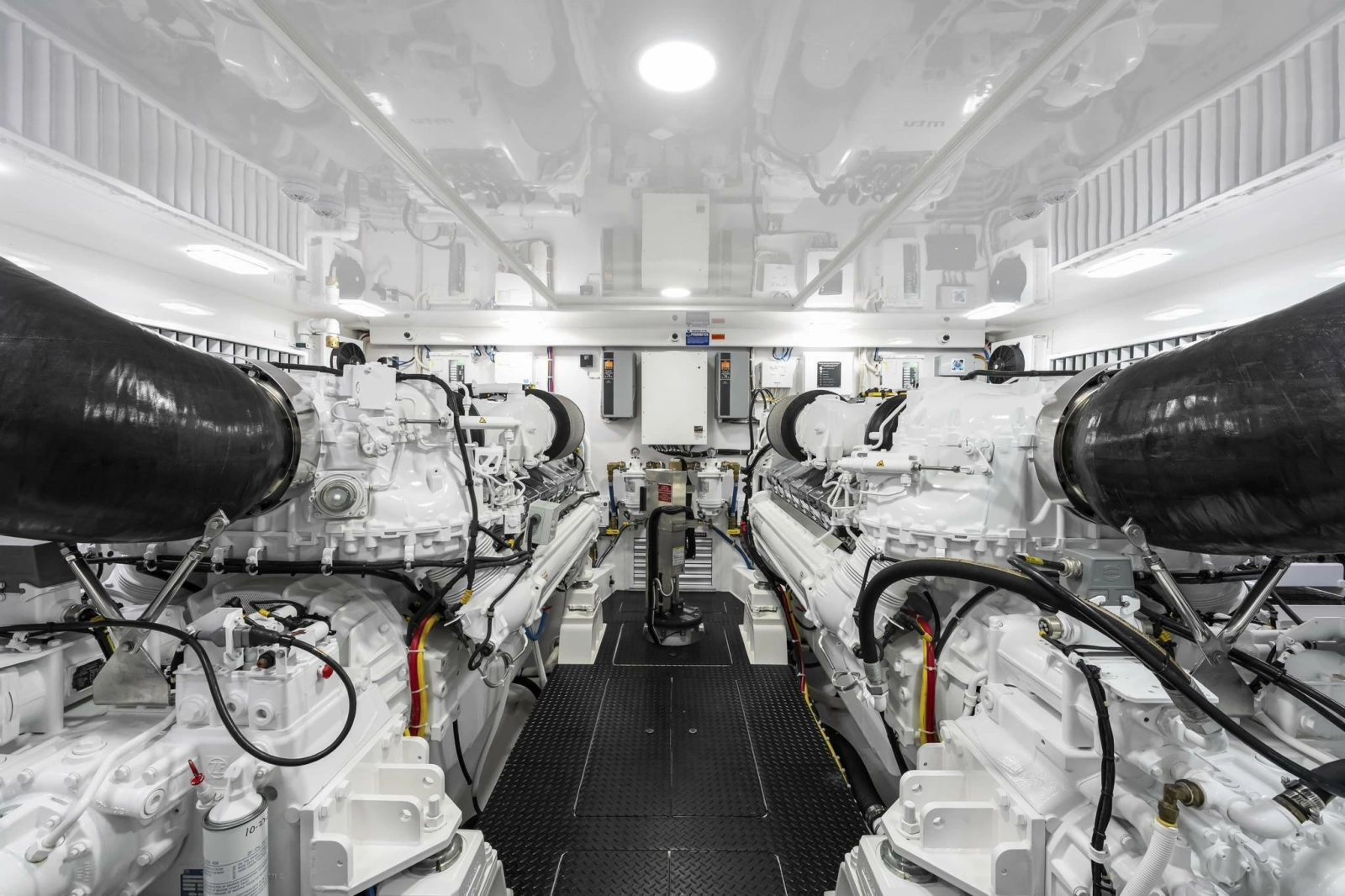 2026 Viking 82 Enclosed Bridge