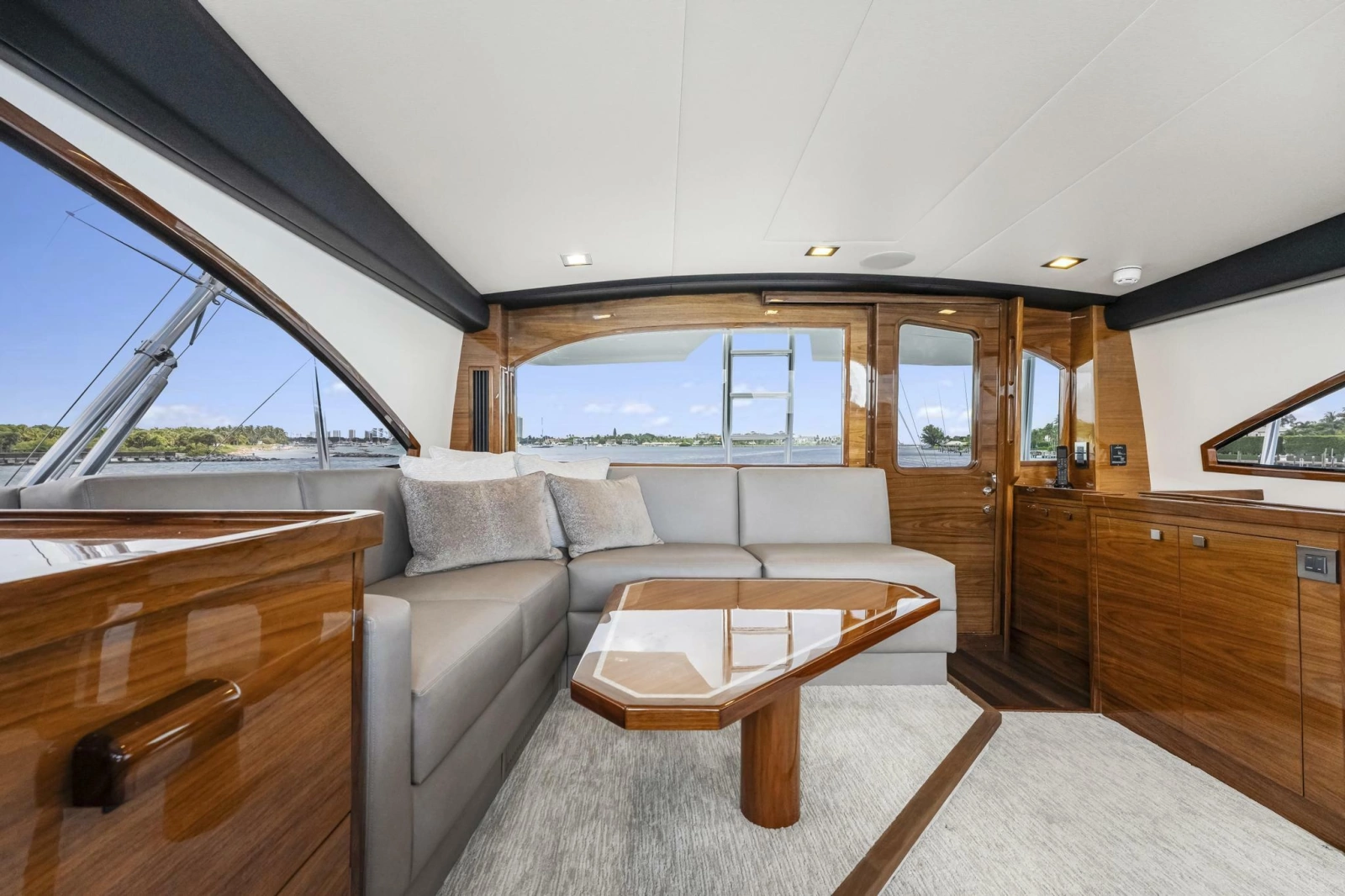 2026 Viking 82 Enclosed Bridge