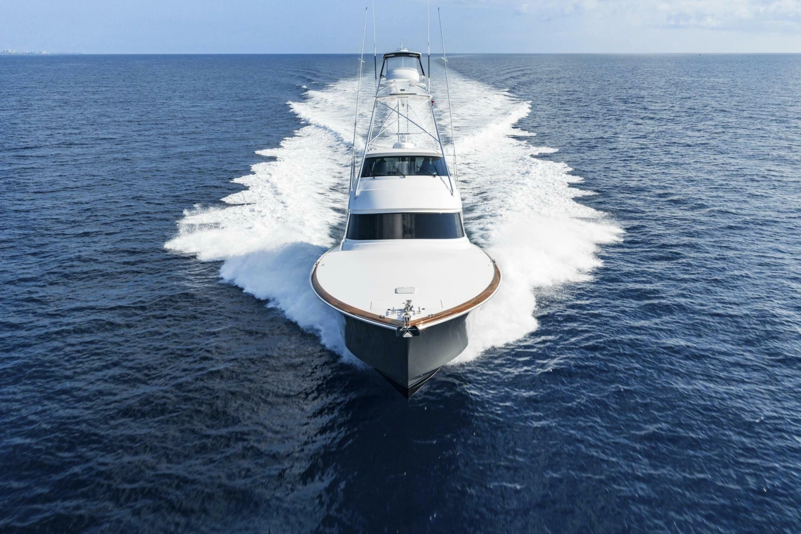 2026 Viking 82 Enclosed Bridge