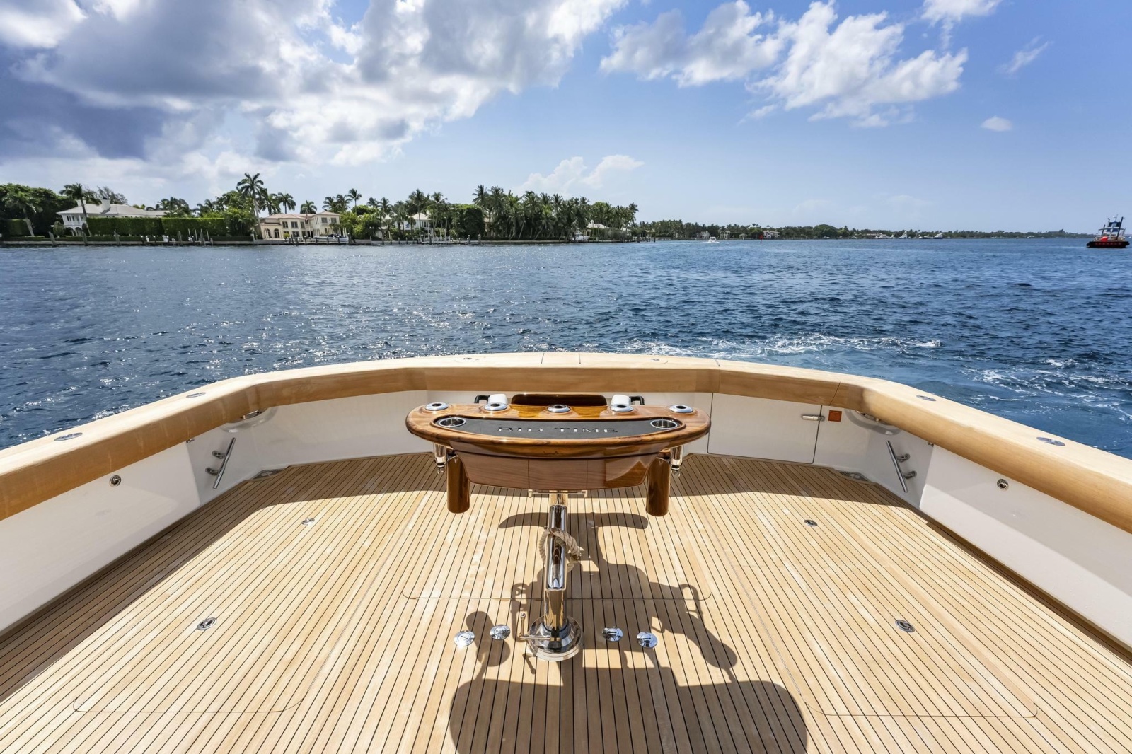 2026 Viking 82 Enclosed Bridge