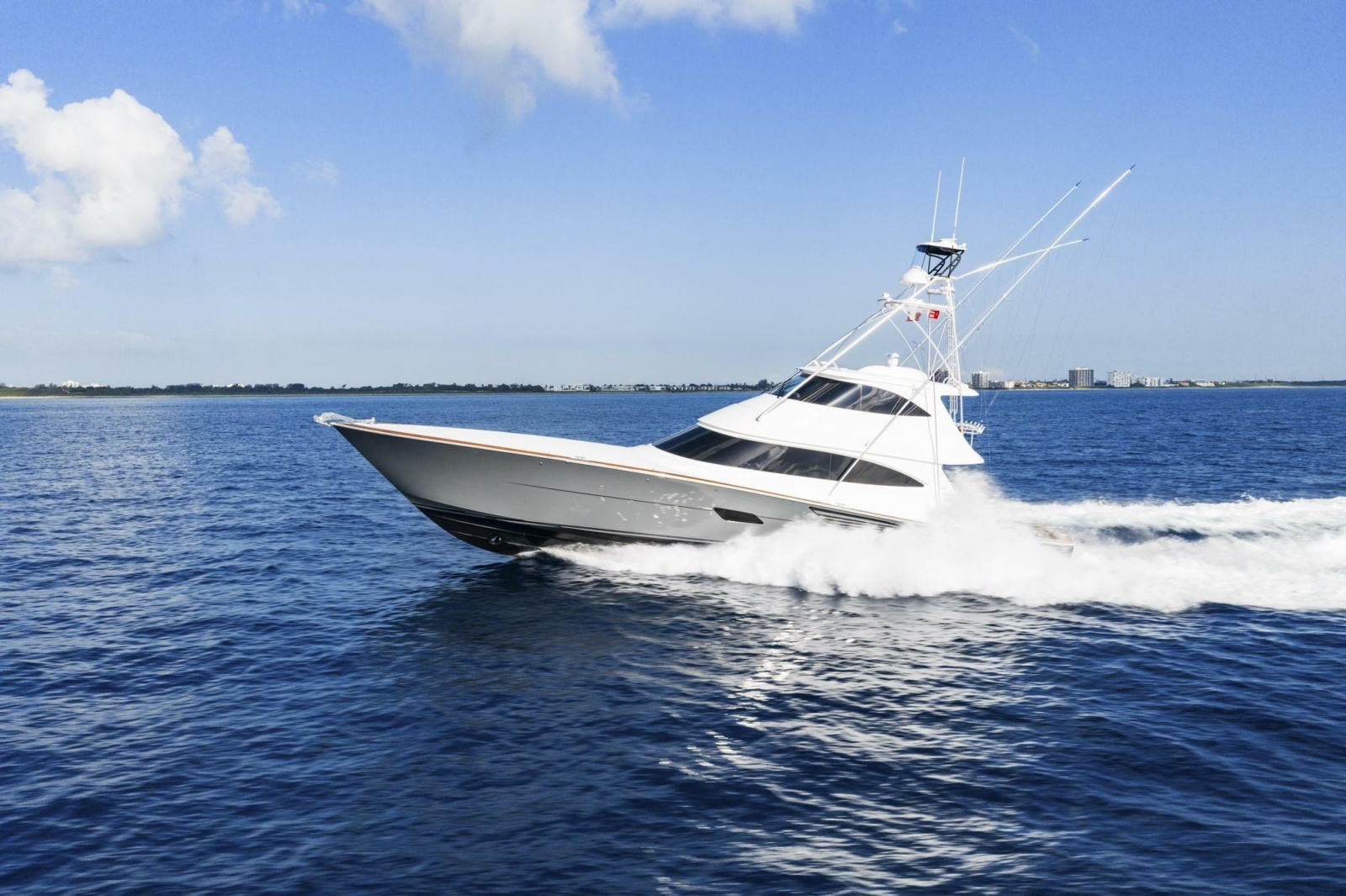 2026 Viking 82 Enclosed Bridge