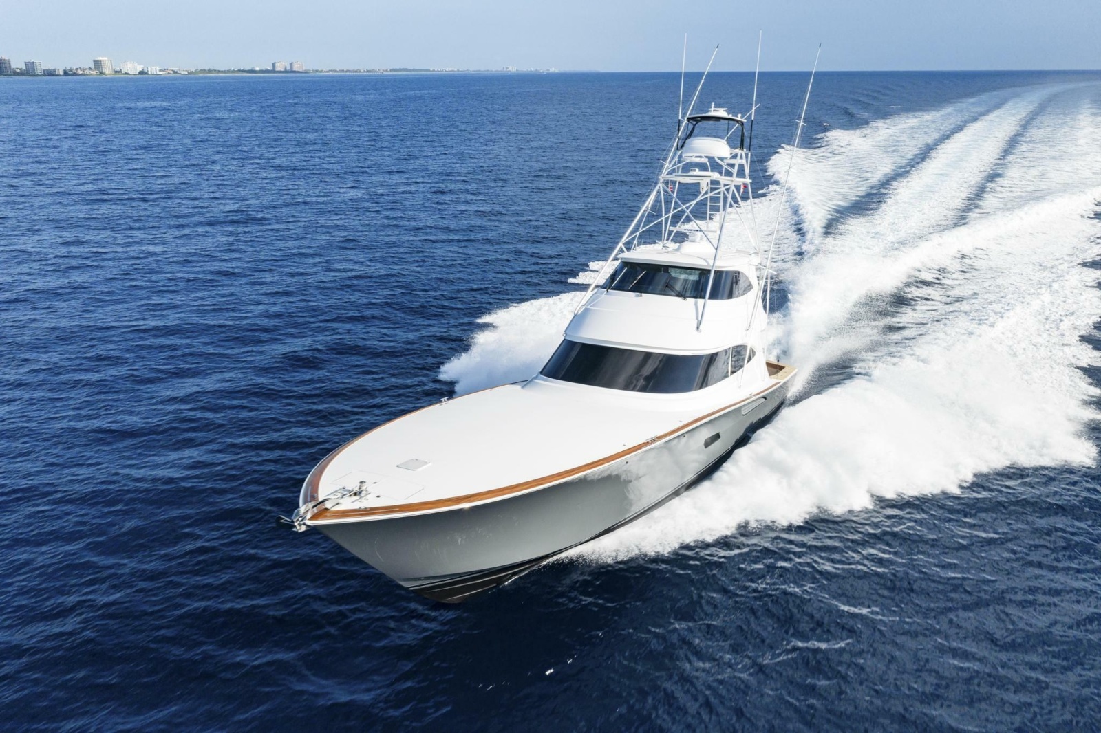 2026 Viking 82 Enclosed Bridge