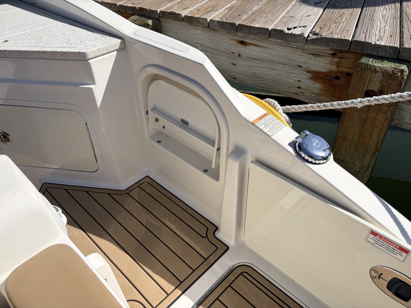 2021 Sea Ray 290 SDX