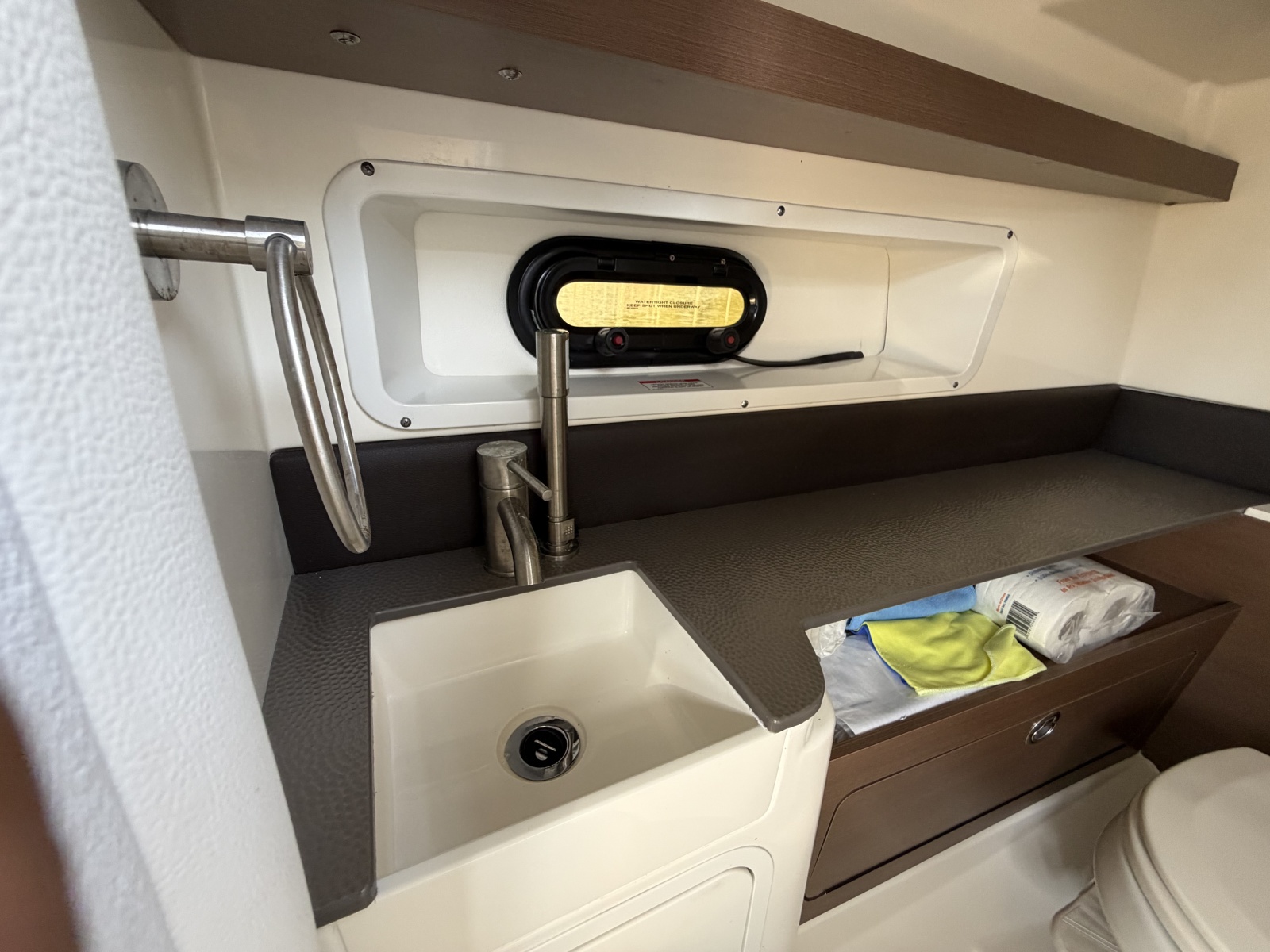 2021 Sea Ray 290 SDX