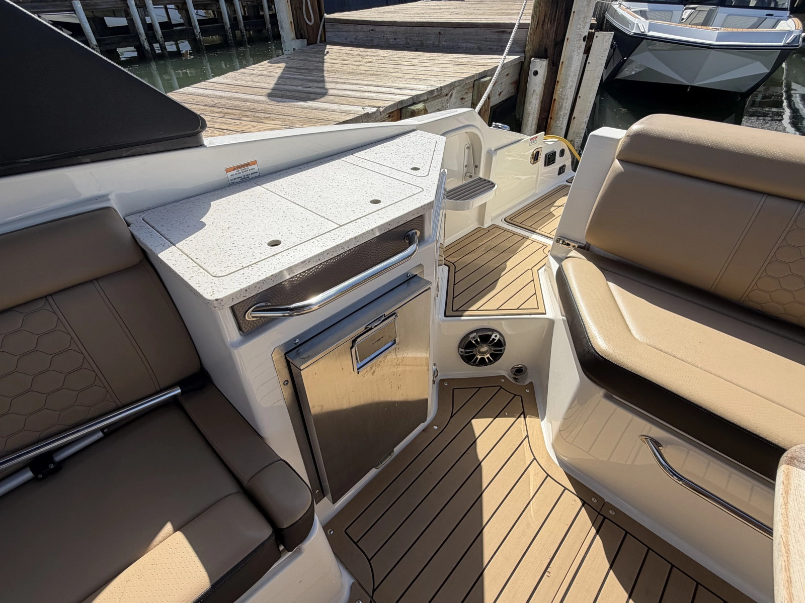 2021 Sea Ray 290 SDX