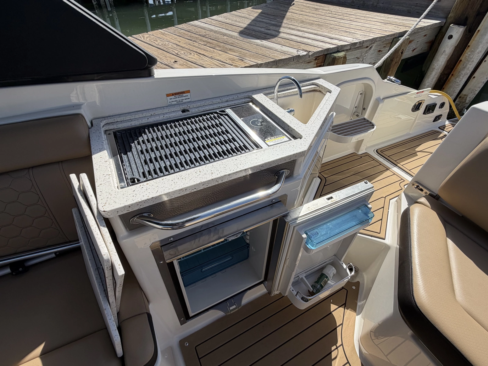 2021 Sea Ray 290 SDX