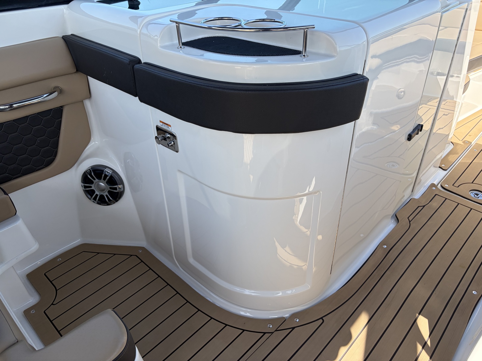 2021 Sea Ray 290 SDX