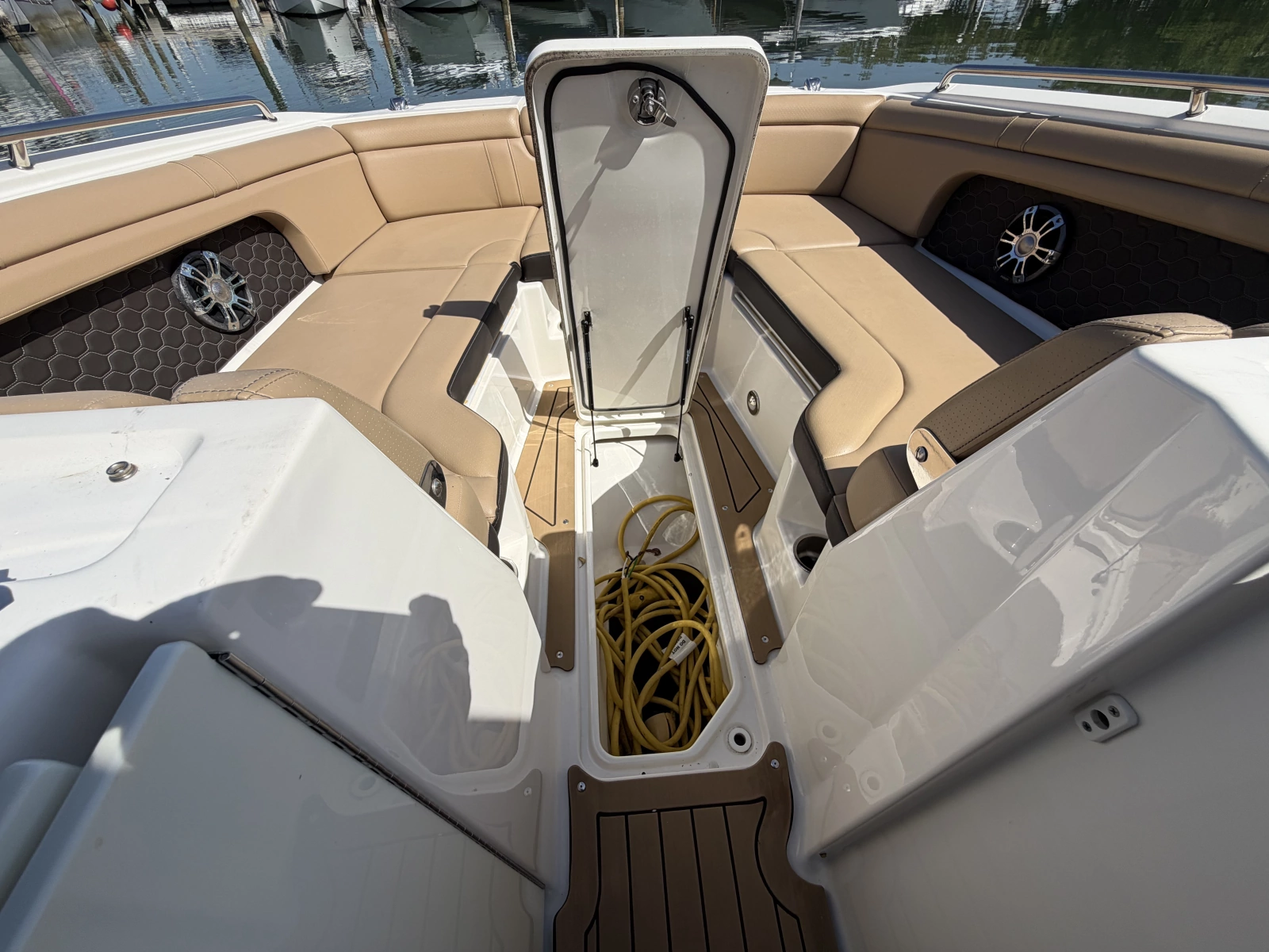 2021 Sea Ray 290 SDX
